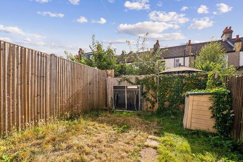 16 Tynemouth Road, Mitcham, CR4 2BN