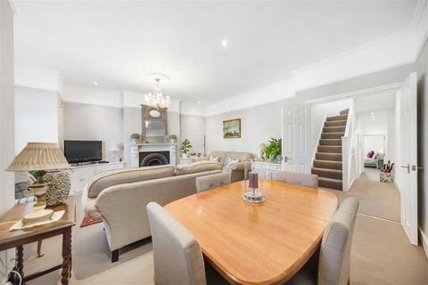 4 bedroom flat for sale, Ribblesdale Road, London SW16