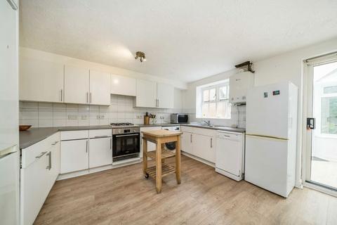 4 bedroom terraced house for sale, Elderfield Place, London SW17