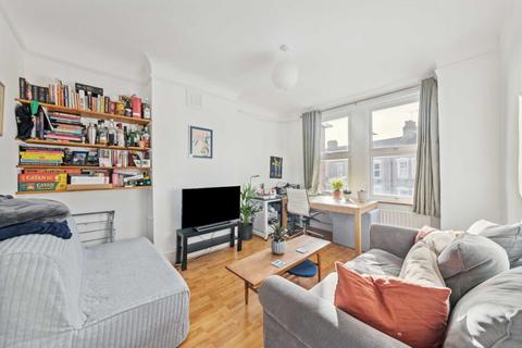 30a Pevensey Road, London, SW17 0HR
