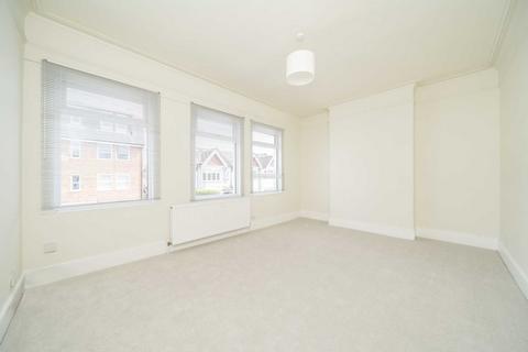 100 Moring Road, London, SW17 8DL