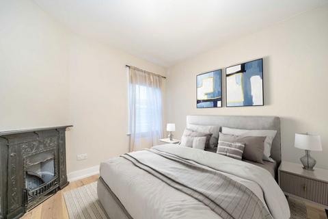 undefined, Mantilla Road, London SW17