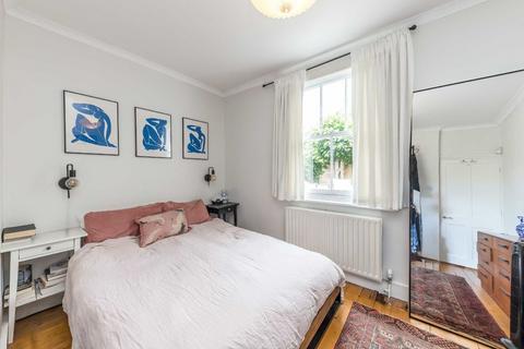 5 Moring Road, London, SW17 8DN