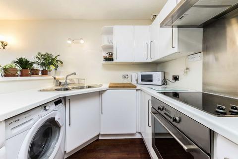 undefined, St. Benedicts Close, London SW17