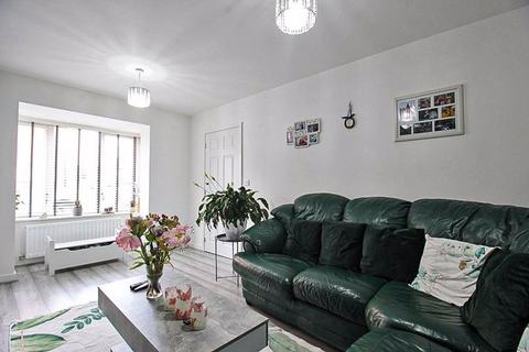 14 Abbey Road, Bilston, WV14 6PS