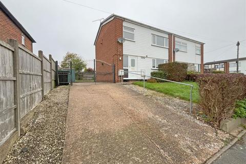 3 bedroom semi-detached house to rent, Birchfield Road, Nottingham NG5