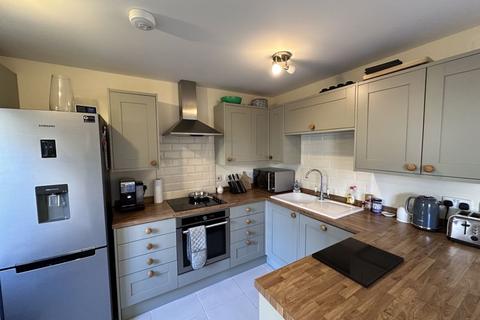 4 bedroom semi-detached house for sale, Llandwrog, Gwynedd