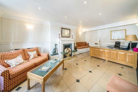 2 bedroom flat for sale, Gloucester Street, London SW1V