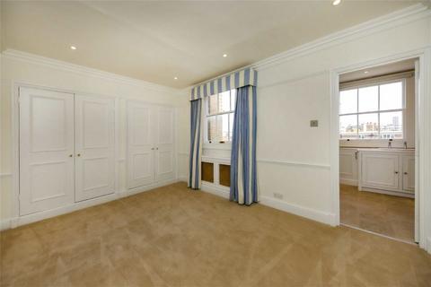 3 bedroom maisonette for sale, St. Georges Square, London SW1V