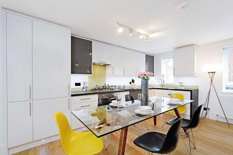 Elverton Street, London SW1P