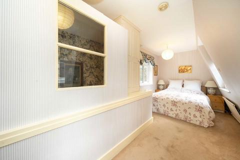 1 bedroom flat for sale, Gloucester Street, London SW1V