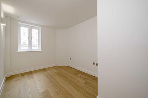 2 bedroom flat to rent, Dacre Street, London SW1H