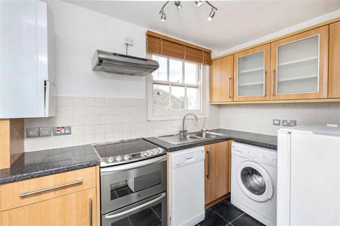 2 bedroom flat to rent, Gloucester Street, London SW1V