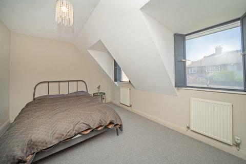11 Water Lane, Twickenham, TW1 3NP