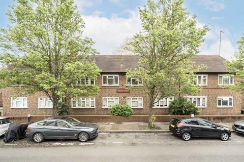 1 bedroom flat for sale, Grove Road, London SW13