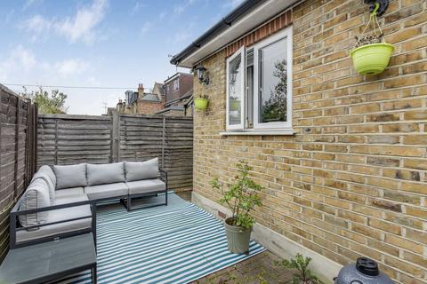 29b Munster Road, Teddington, TW11 9LR