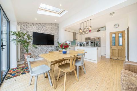 4 bedroom house for sale, Bushy Park Road, Teddington TW11