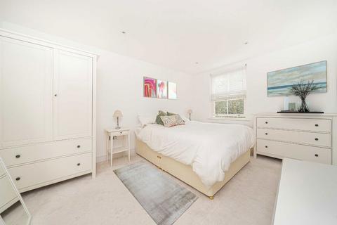 2 bedroom flat for sale, Langdon Park, Teddington TW11