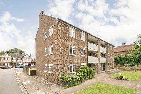 1 bedroom flat for sale, Brick Farm Close, Kew TW9