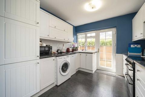 3 bedroom bungalow for sale, Abbey Road, Shepperton TW17