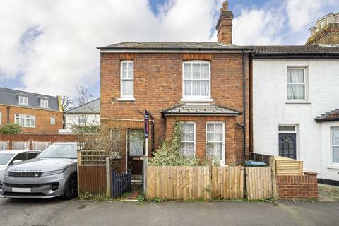 3 bedroom detached house for sale, Gascoigne Road, Weybridge KT13