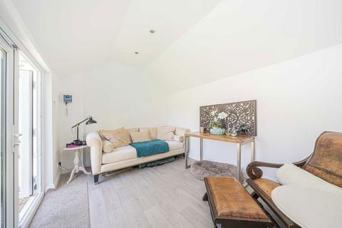 4 bedroom house for sale, New Haw Road, Addlestone KT15