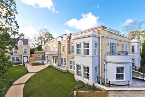 2 bedroom flat for sale, Ridgewood, Weybridge KT13