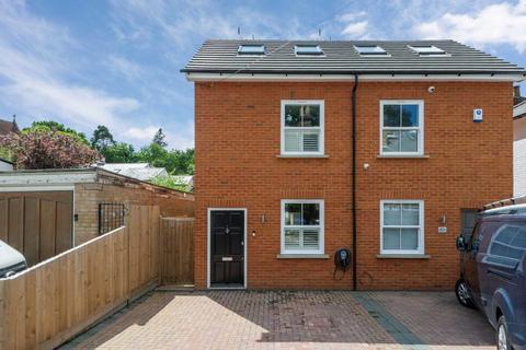 3 bedroom semi-detached house for sale, Waverley Road, Weybridge KT13