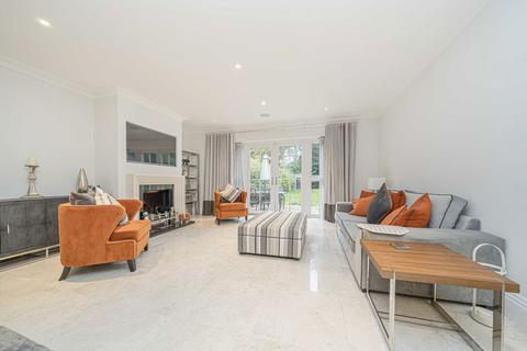 5 bedroom house to rent, Old Avenue, Weybridge KT13