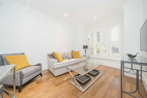 5 bedroom house to rent, Old Avenue, Weybridge KT13