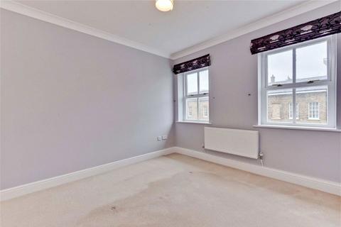 4 bedroom terraced house to rent, Ellesmere Place, Walton-On-Thames KT12