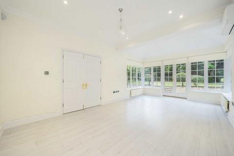 7 bedroom house to rent, Greenoak Way, Wimbledon