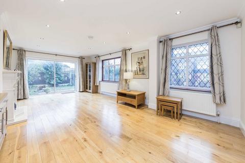 4 bedroom house to rent, Hampton Close, Wimbledon