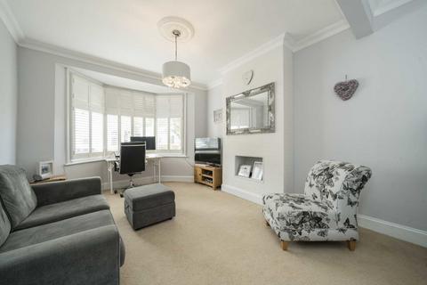 3 bedroom house for sale, Birkbeck Avenue, London W3