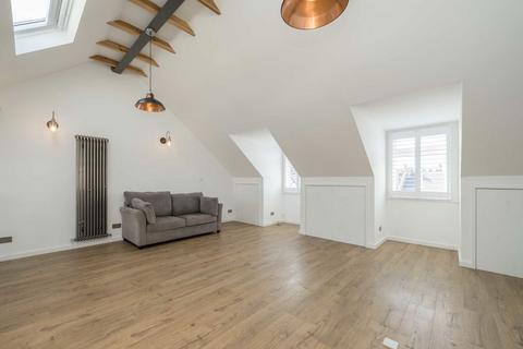 Studio for sale, Brougham Road, London W3