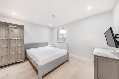 26 Brougham Road, London, W3 6JD