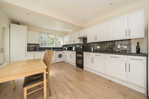44 Birkbeck Avenue, London, W3 6HX