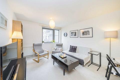 1 bedroom flat for sale, Victoria Road, London W3