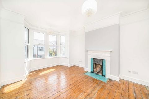 2 bedroom flat for sale, Westbourne Avenue, London W3