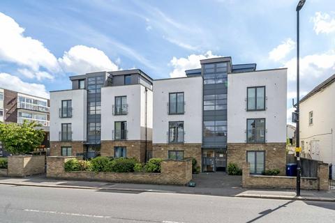 2 bedroom flat for sale, Gunnersbury Lane, London W3