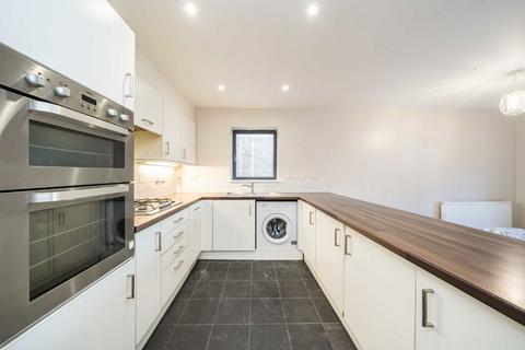 2 bedroom flat for sale, Gunnersbury Lane, London W3