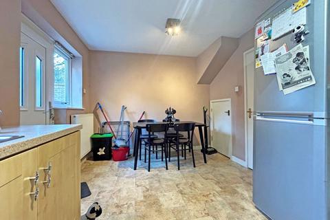 117 Hawkswood Drive, Wednesbury, WS10 8GA