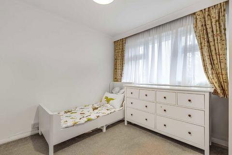 3 The Croft, London, W5 2JW