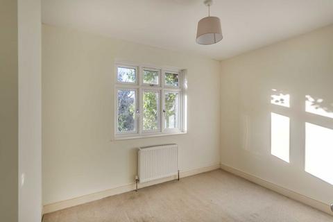 3 bedroom flat for sale, College Road, London W13