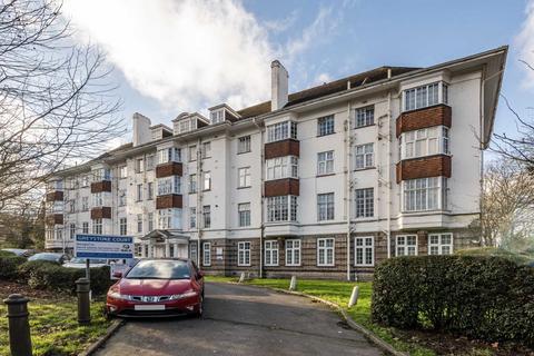 2 bedroom flat for sale, Hanger Lane, London W5