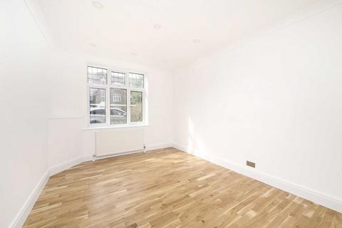 2 bedroom flat for sale, Hamilton Road, London W5