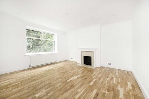 2 bedroom flat for sale, Hamilton Road, London W5