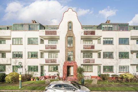 39 Ealing Village, London, W5 2LZ