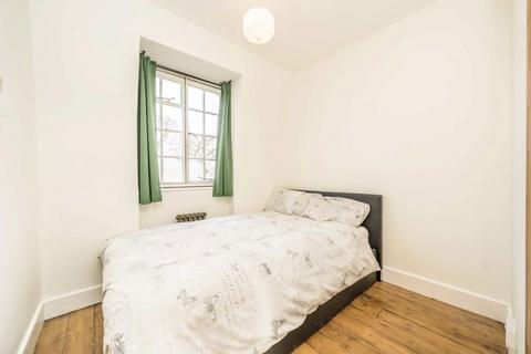 39 Ealing Village, London, W5 2LZ