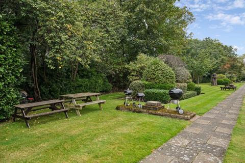 39 Ealing Village, London, W5 2LZ